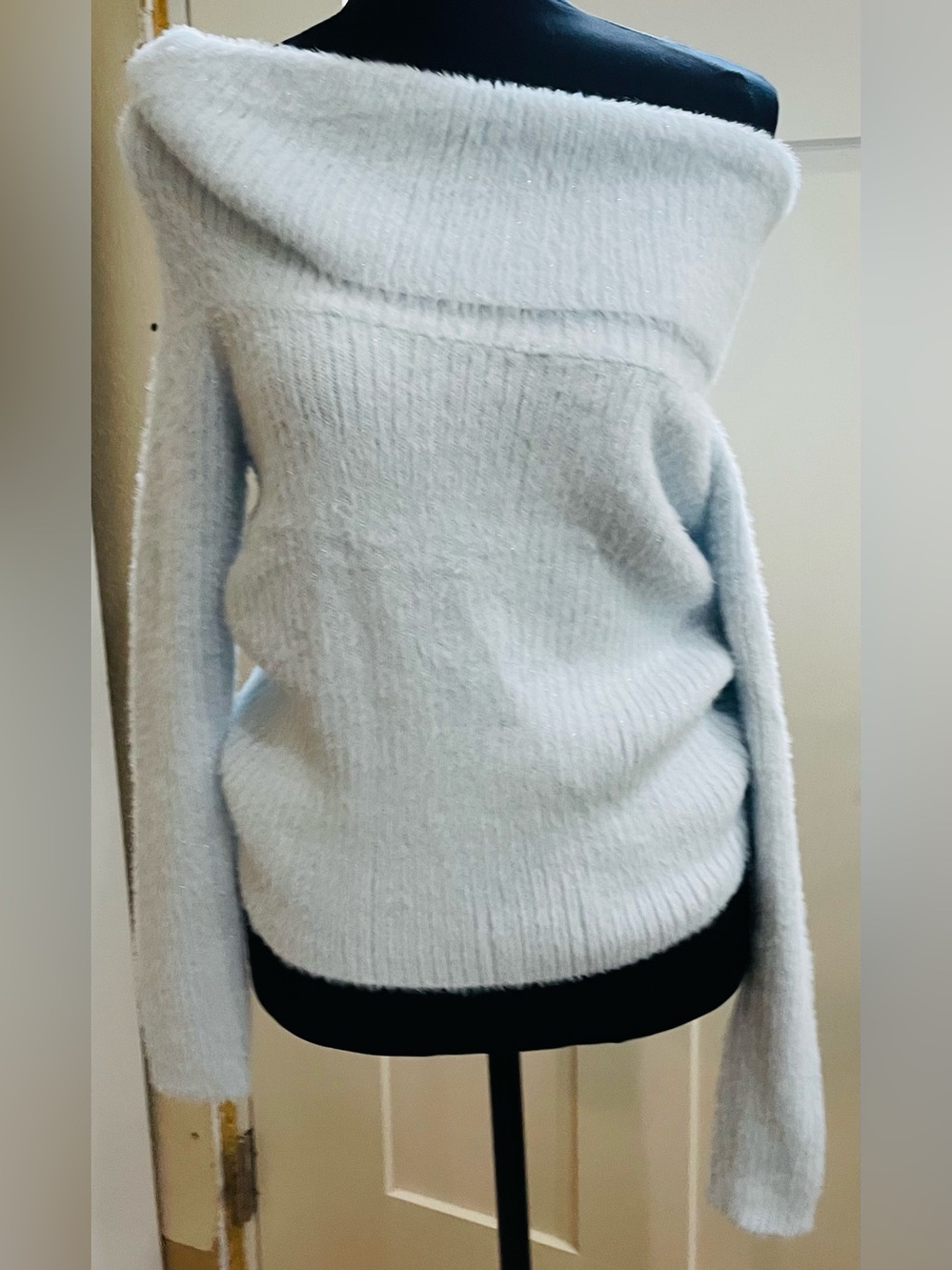 Pink Rose Women's Light Blue Fuzzy Off The Shoulder Eyelash Knit Sweater sz L